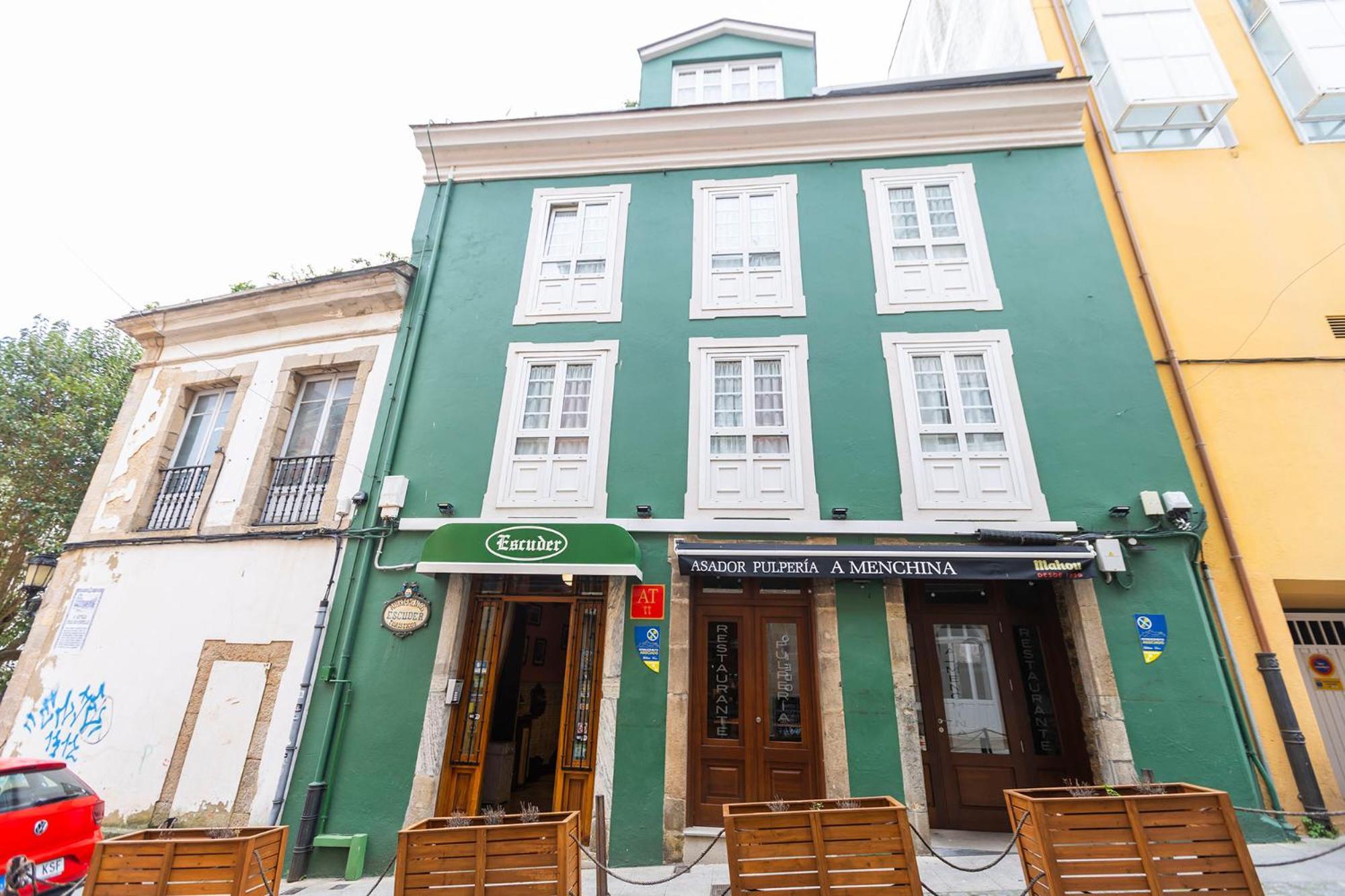 Escuder Apartamentos Turisticos Ribadeo Dış mekan fotoğraf