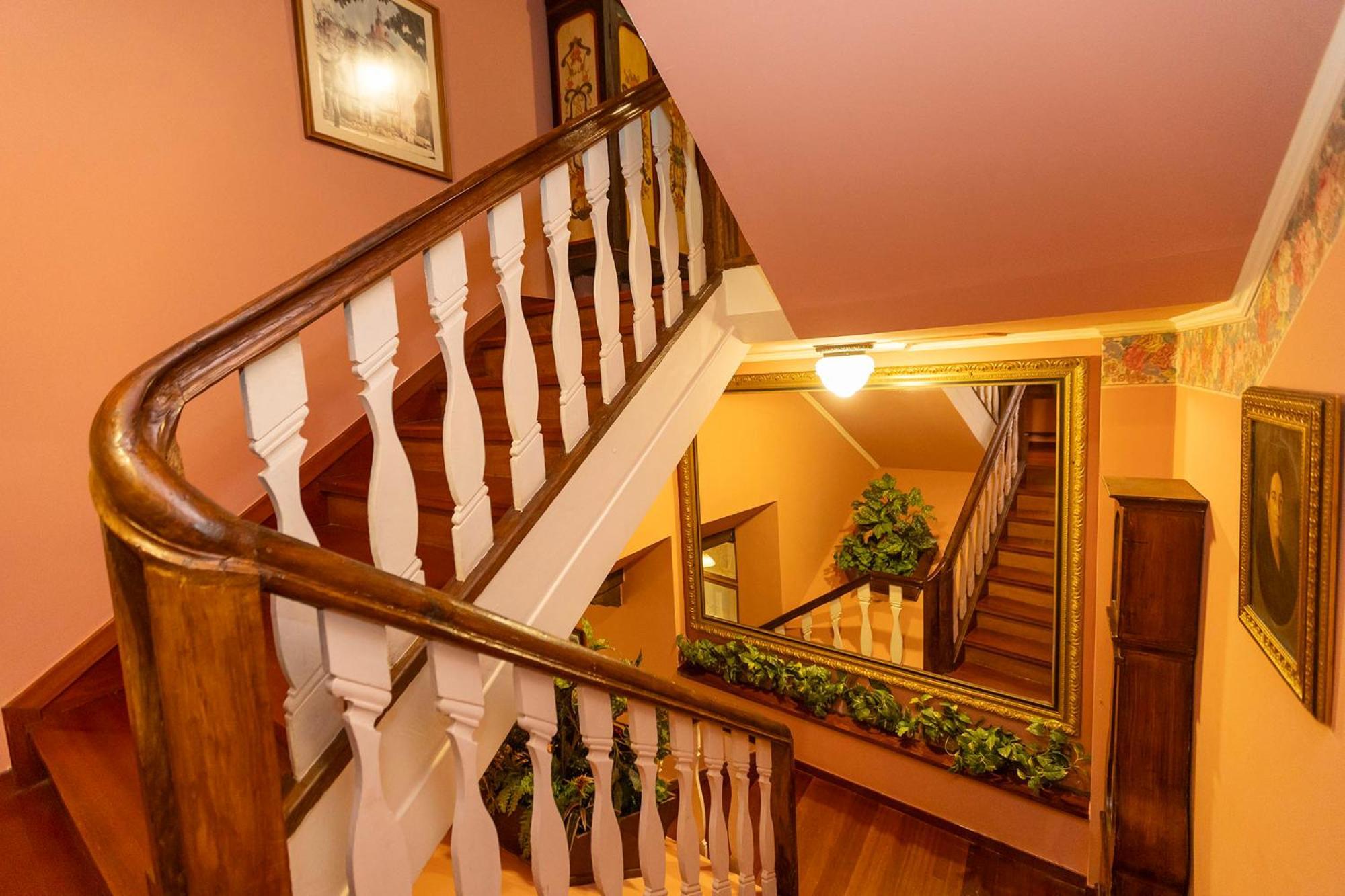 Escuder Apartamentos Turisticos Ribadeo Dış mekan fotoğraf