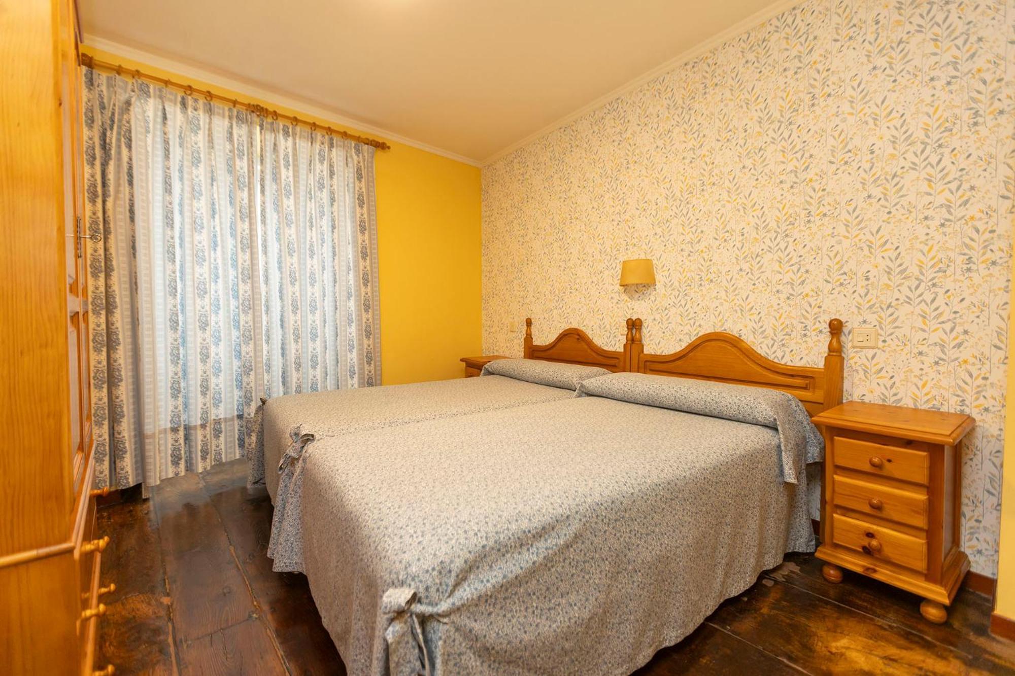 Escuder Apartamentos Turisticos Ribadeo Dış mekan fotoğraf