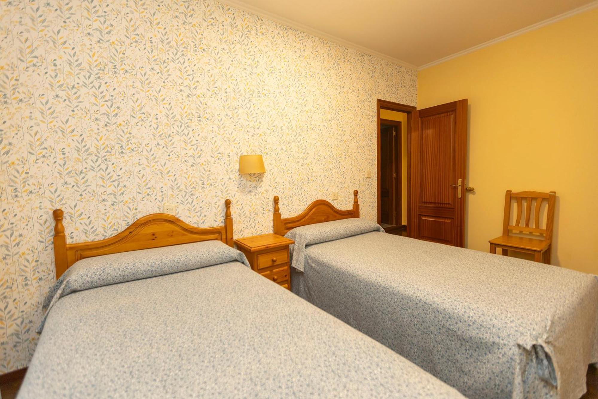 Escuder Apartamentos Turisticos Ribadeo Dış mekan fotoğraf