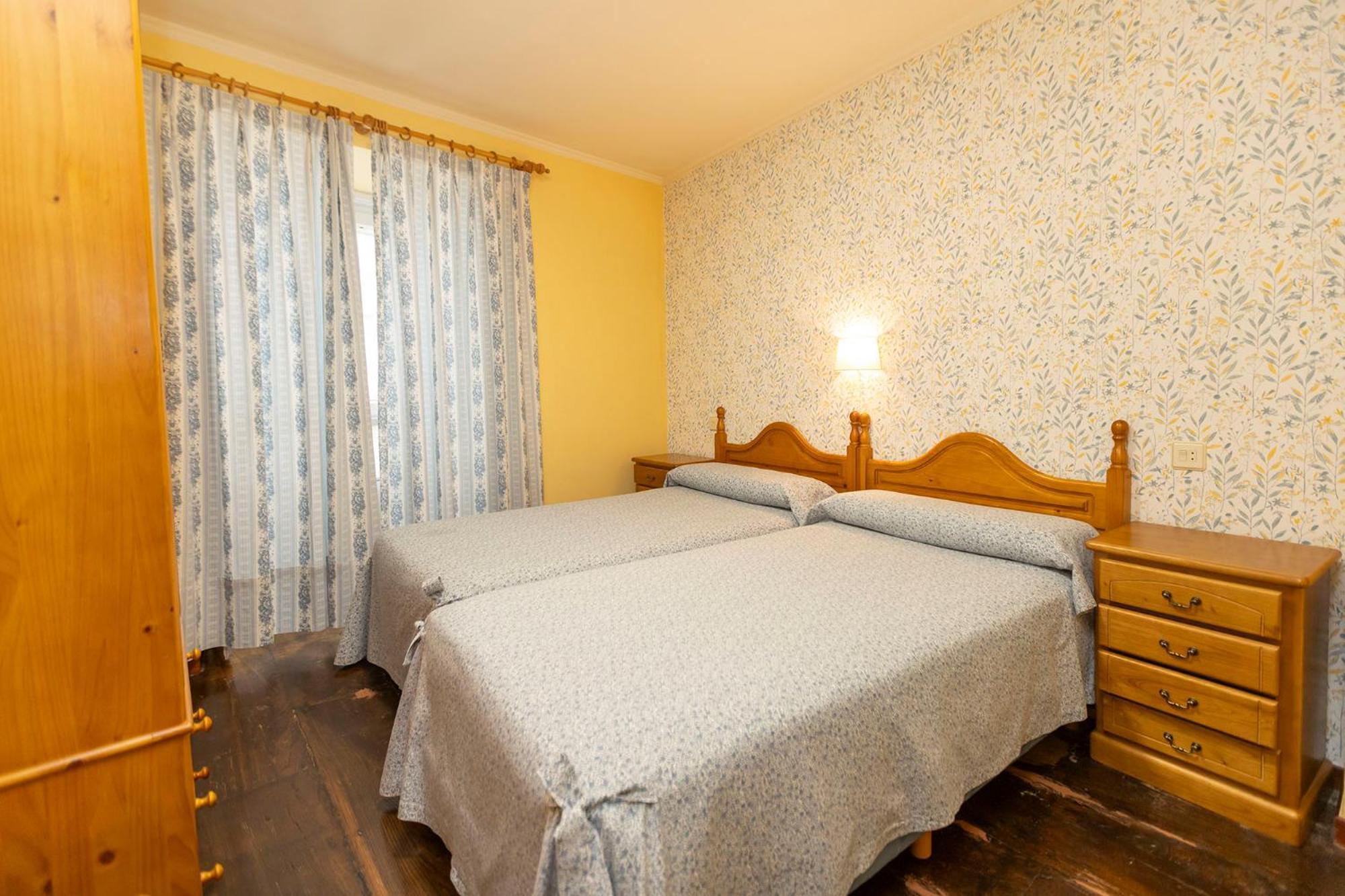 Escuder Apartamentos Turisticos Ribadeo Dış mekan fotoğraf