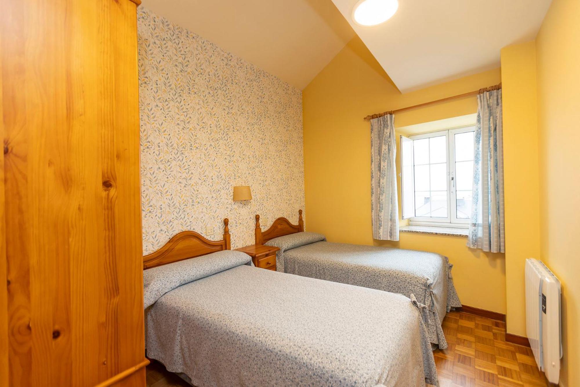 Escuder Apartamentos Turisticos Ribadeo Dış mekan fotoğraf