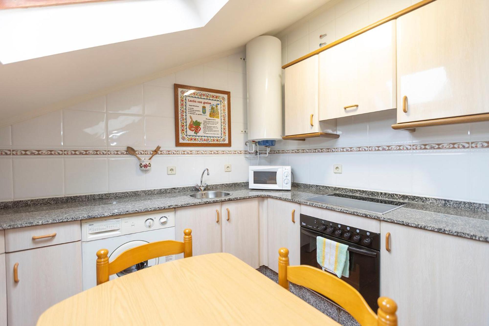 Escuder Apartamentos Turisticos Ribadeo Dış mekan fotoğraf
