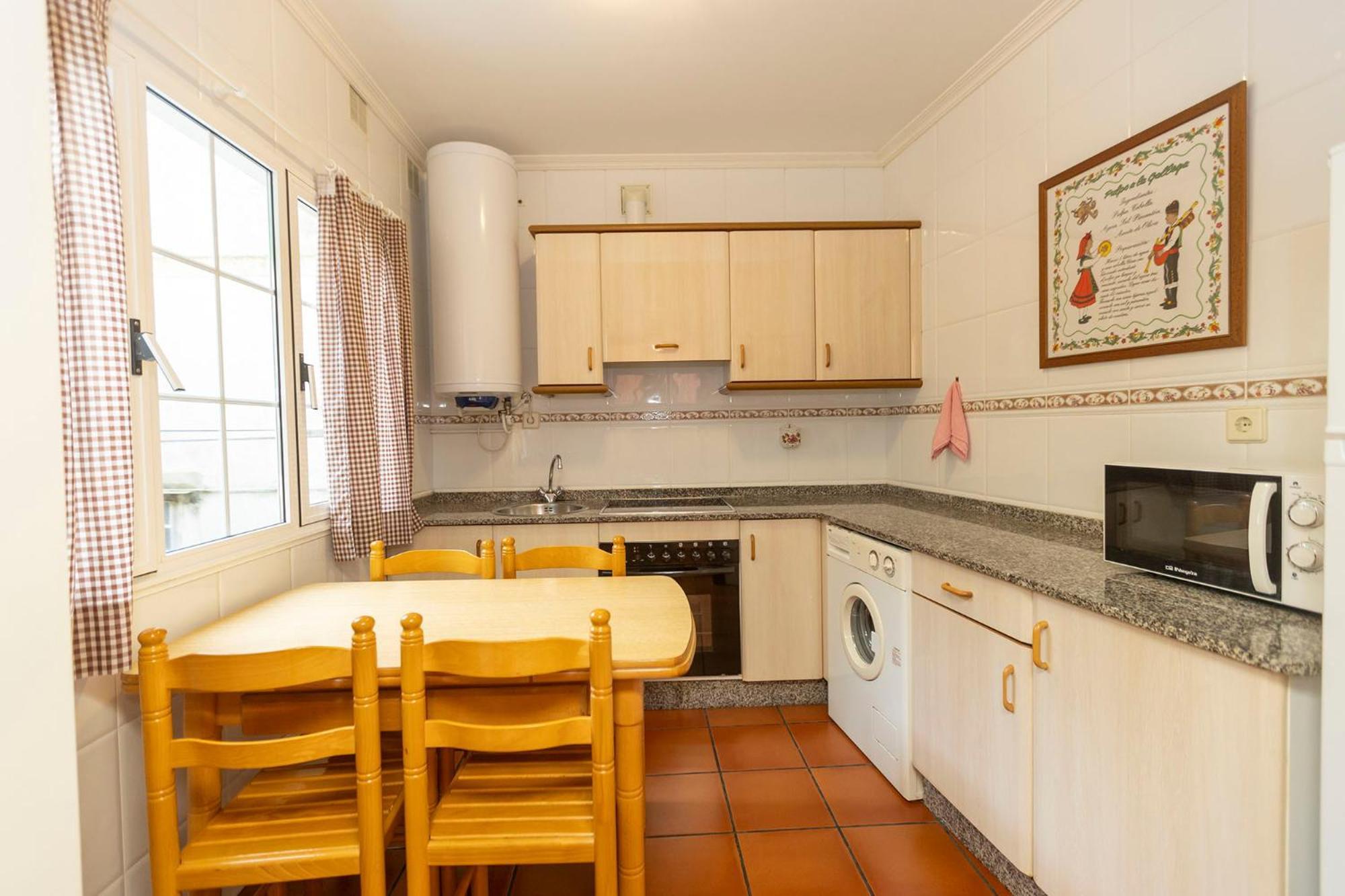 Escuder Apartamentos Turisticos Ribadeo Dış mekan fotoğraf