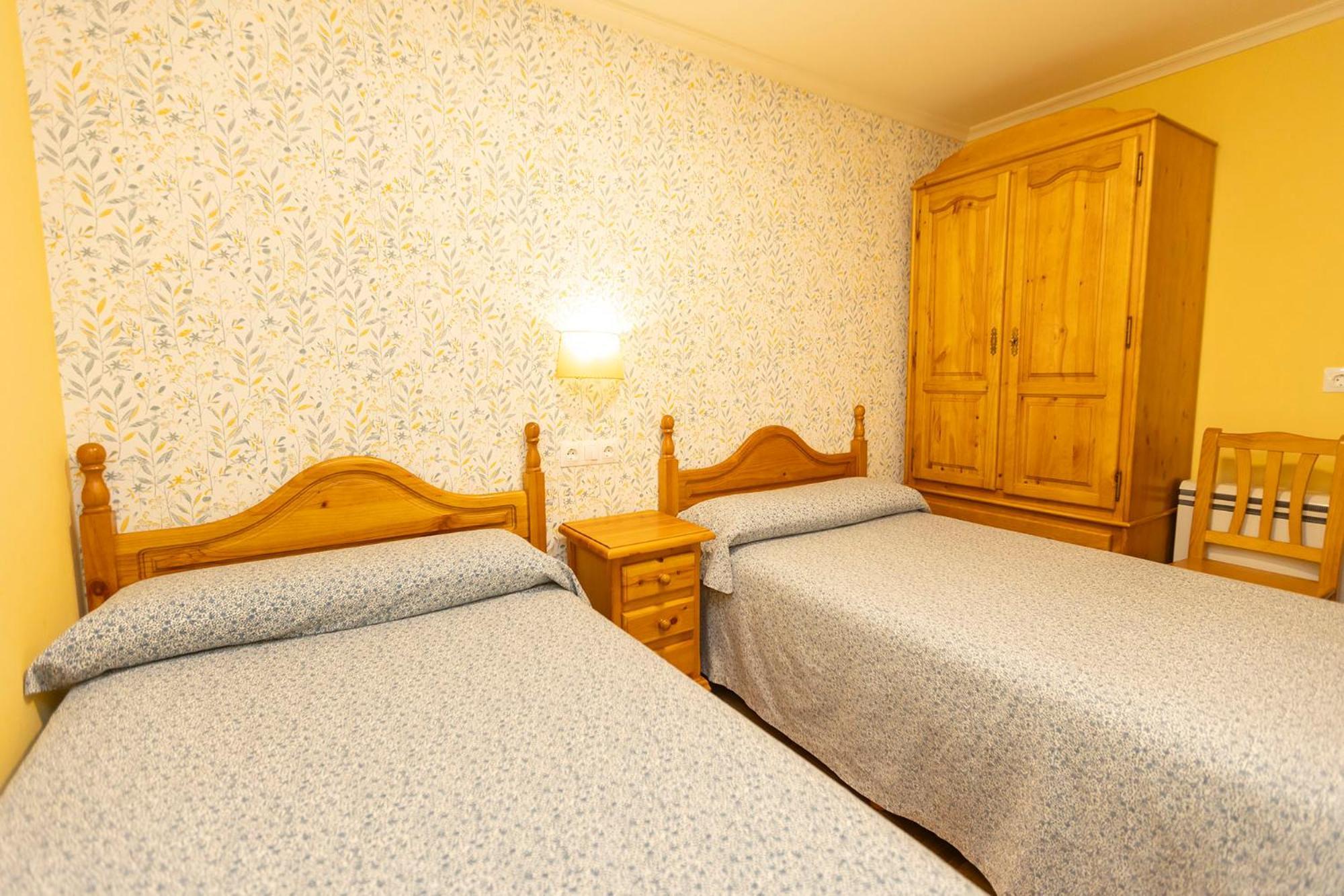 Escuder Apartamentos Turisticos Ribadeo Dış mekan fotoğraf