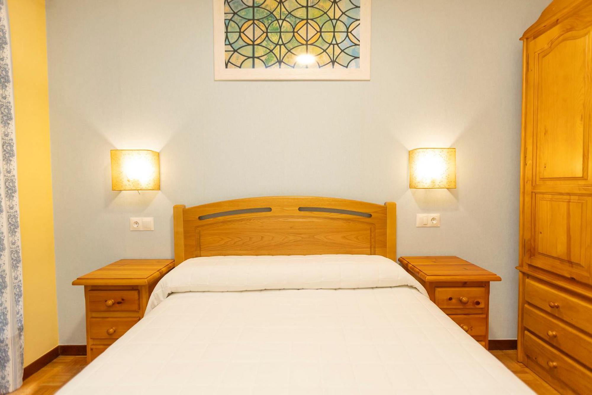 Escuder Apartamentos Turisticos Ribadeo Dış mekan fotoğraf