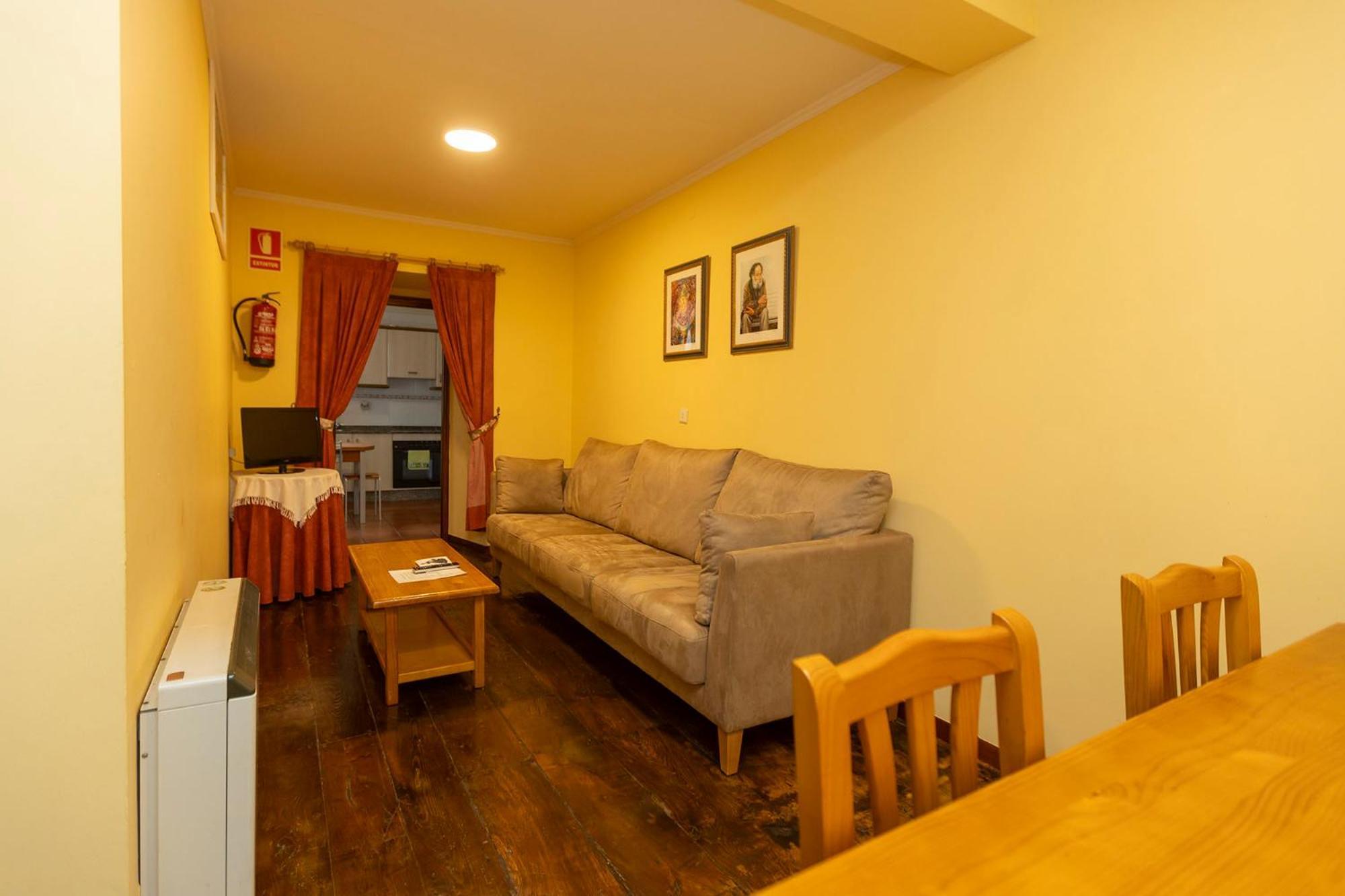 Escuder Apartamentos Turisticos Ribadeo Dış mekan fotoğraf