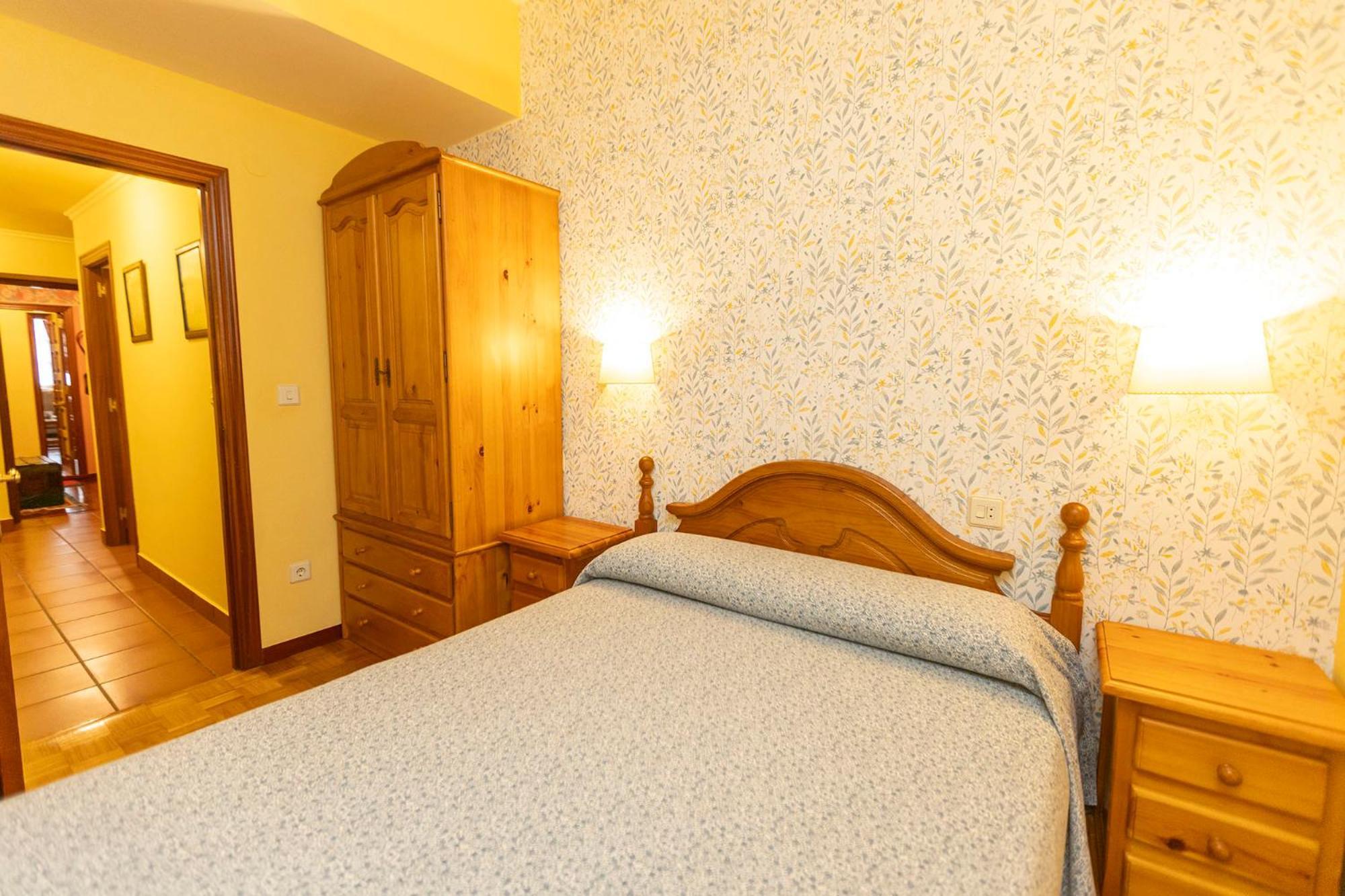 Escuder Apartamentos Turisticos Ribadeo Dış mekan fotoğraf