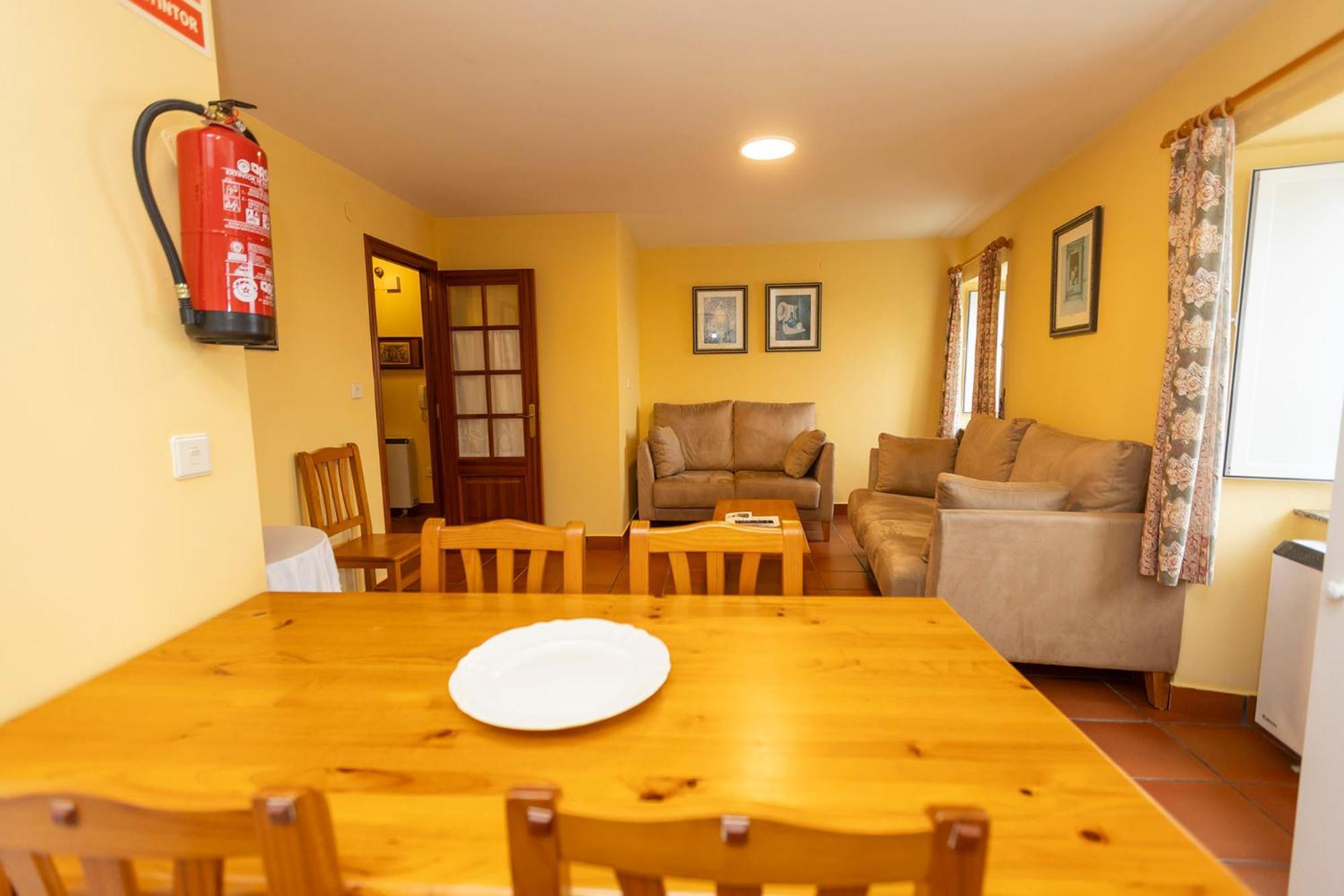 Escuder Apartamentos Turisticos Ribadeo Dış mekan fotoğraf