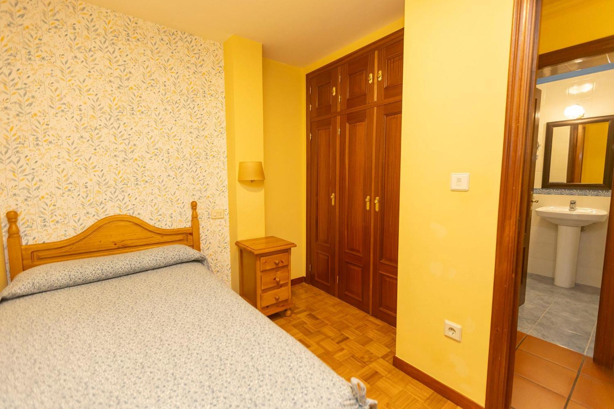 Escuder Apartamentos Turisticos Ribadeo Dış mekan fotoğraf