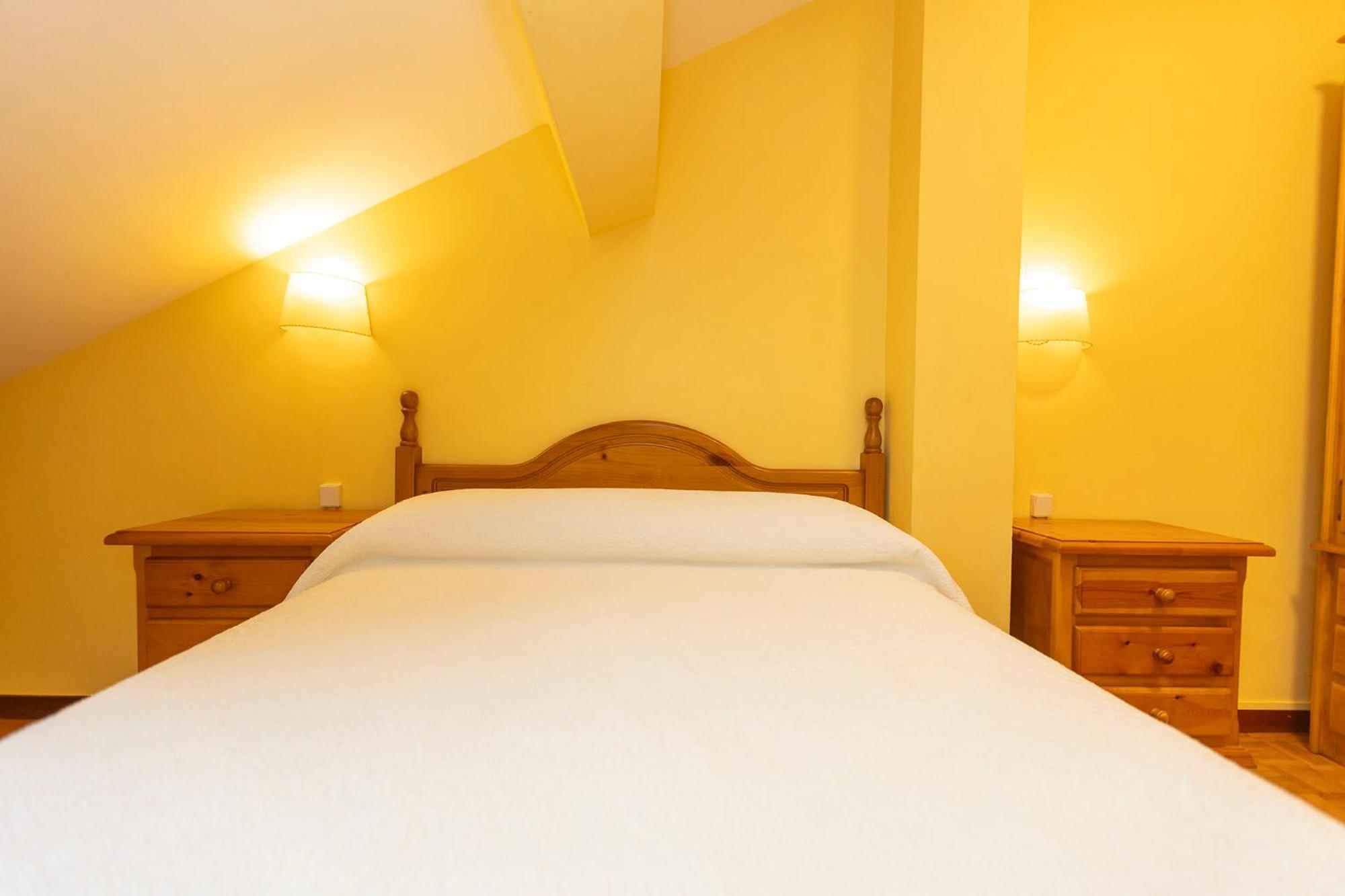 Escuder Apartamentos Turisticos Ribadeo Dış mekan fotoğraf