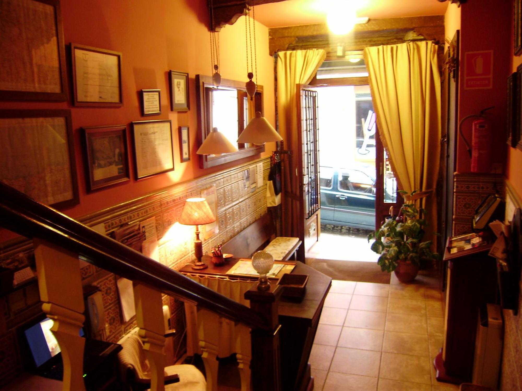 Escuder Apartamentos Turisticos Ribadeo Dış mekan fotoğraf